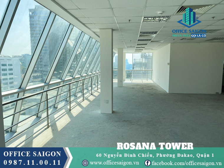 Khách xem thực tế mặt bằng 75n2 tại Rosana Tower quận 1