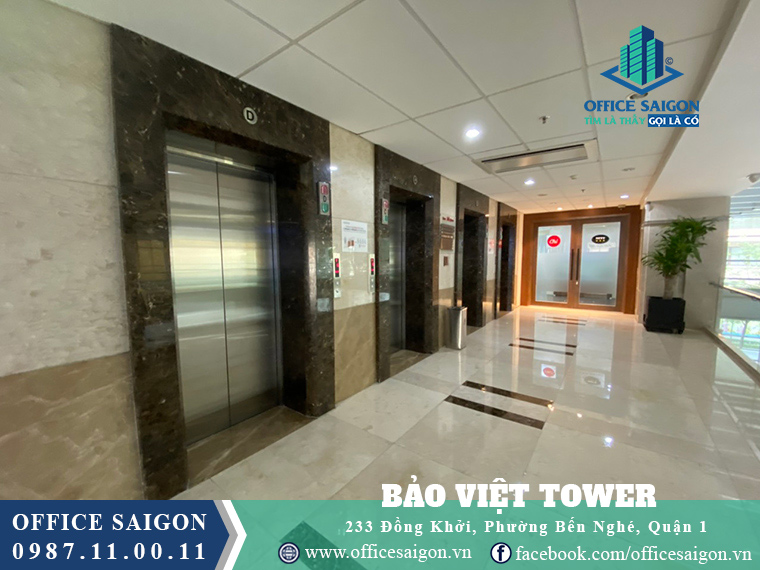 Hệ thống thang máy tại tầng lửng tại văn phòng cho thuê Bảo Việt Tower quận 1