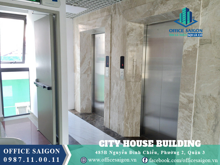 Hệ thống thang máy tại văn phòng cho thuê city house Quận 3