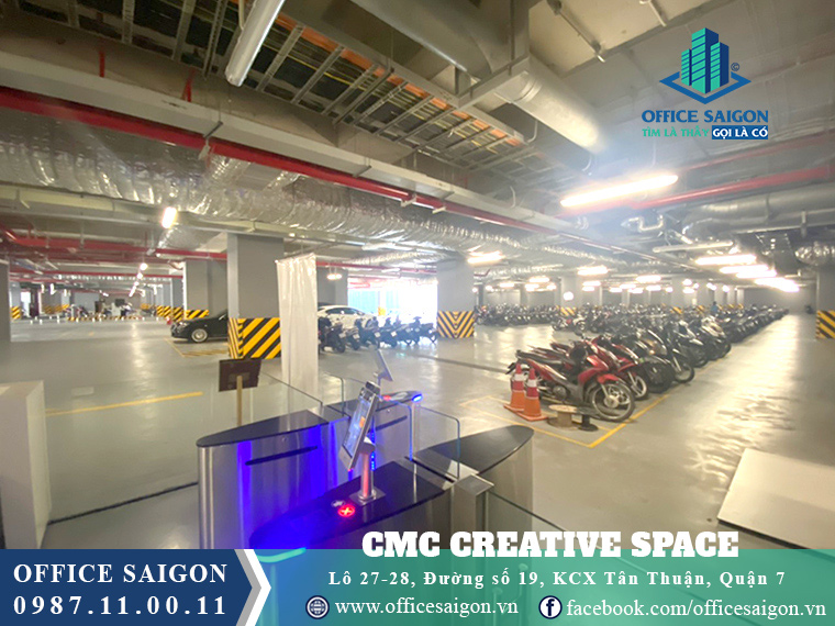 Hầm xe có sức chứa lớn tại  văn phòng cho thuê toà nhà CMC Creative Space Quận 7