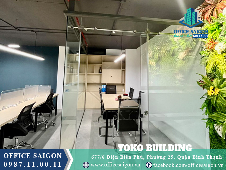 View sàn có nội thất tại toà nhà văn phòng cho thuê Yoko Building quận Bình Thạnh