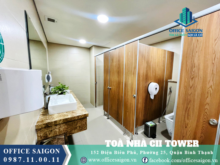 Toilet toà nhà văn phòng cho thuê CII Tower quận Bình Thạnh