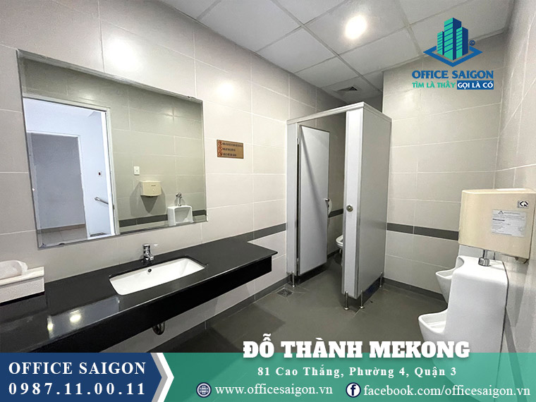 Toilet tòa nhà Đỗ Thành Mekong Building quận 3