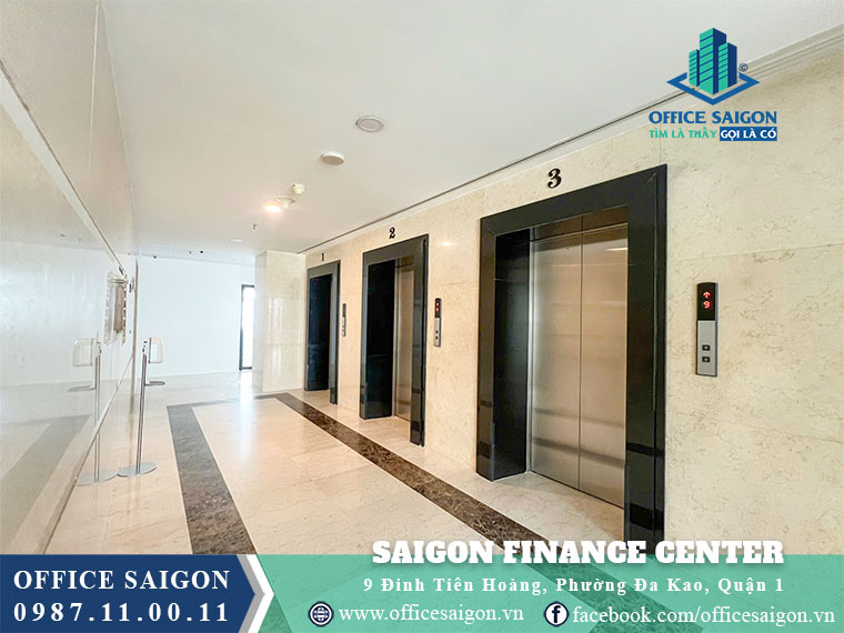 Thang máy tại văn phòng cho thuê Saigon Finance Center Quận 1