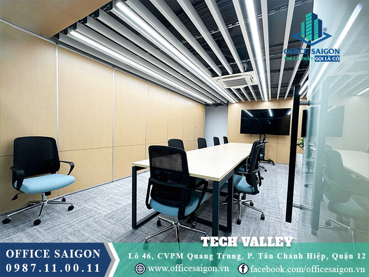 Sàn cho thuê có nội thất toà nhà Tech Valley Quận 12