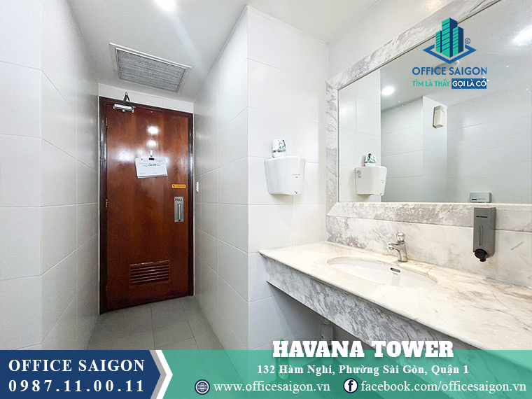 Toilet nam Havana Tower Hàm Nghi Phường Sài Gòn