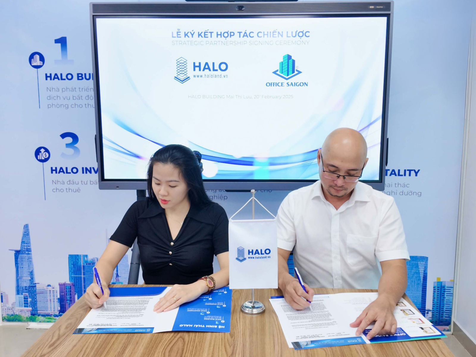 Lễ ký kết hợp tác giữa Office Saigon và Haloland